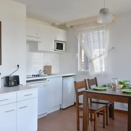 アパートホテル Residence De Tourisme Avec Piscine, Le Domaine De Saint Orens 3*