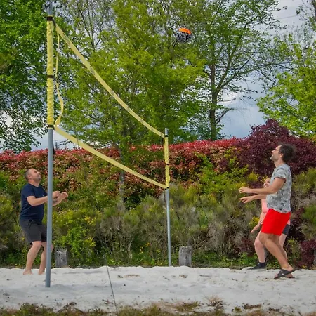 Residence De Tourisme Avec Piscine, Le Domaine De Saint Orens 3* モントレアル