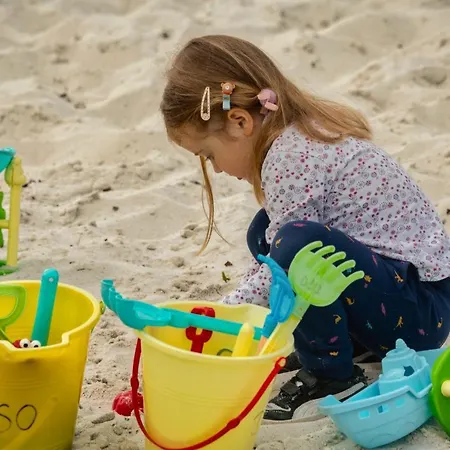 アパートホテル Residence De Tourisme Avec Piscine, Le Domaine De Saint Orens モントレアル